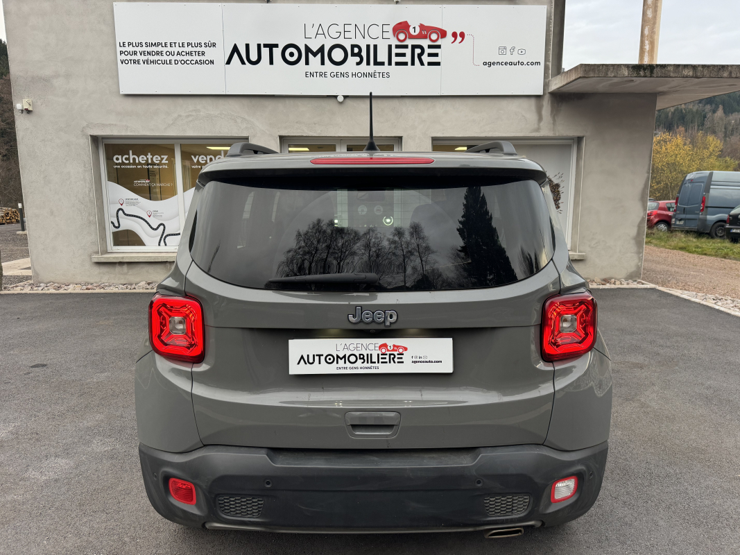 Jeep Renegade — 14