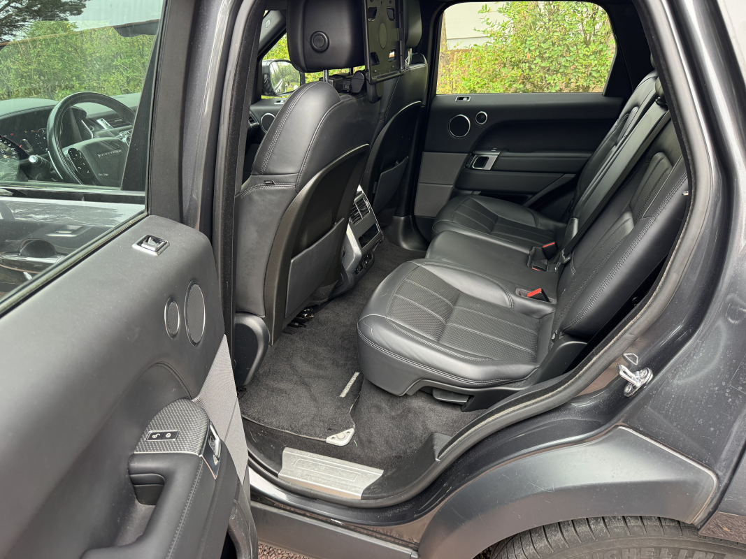 Land Rover Range Rover Sport — 16