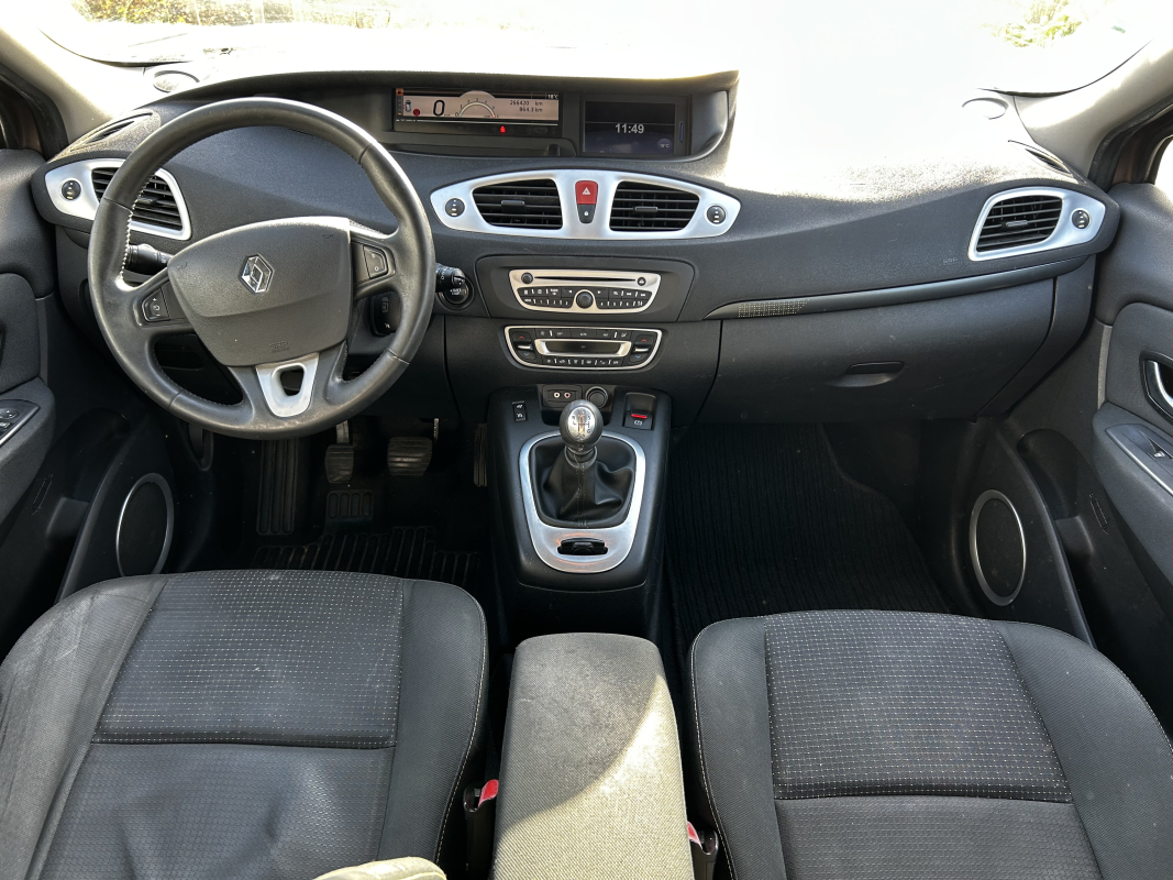 Renault Scenic — 9