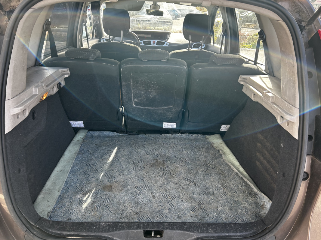 Renault Scenic — 20