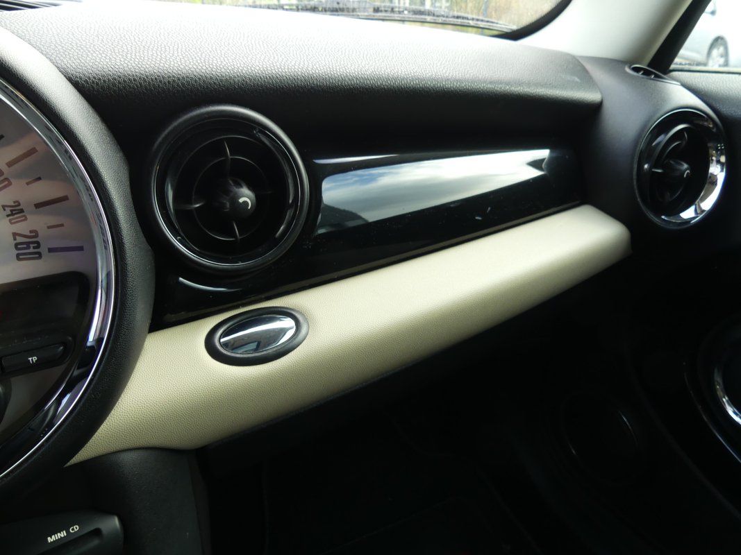 Mini One — 24