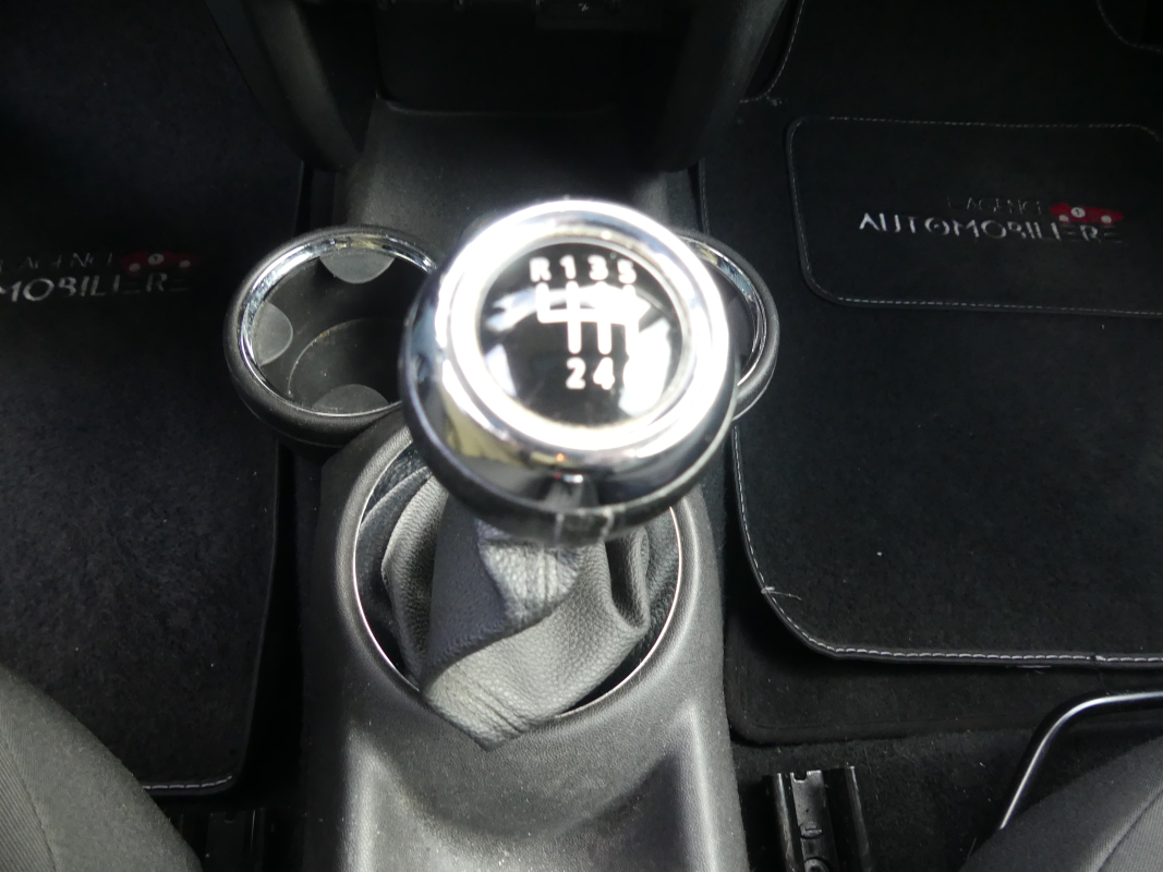 Mini One — 16