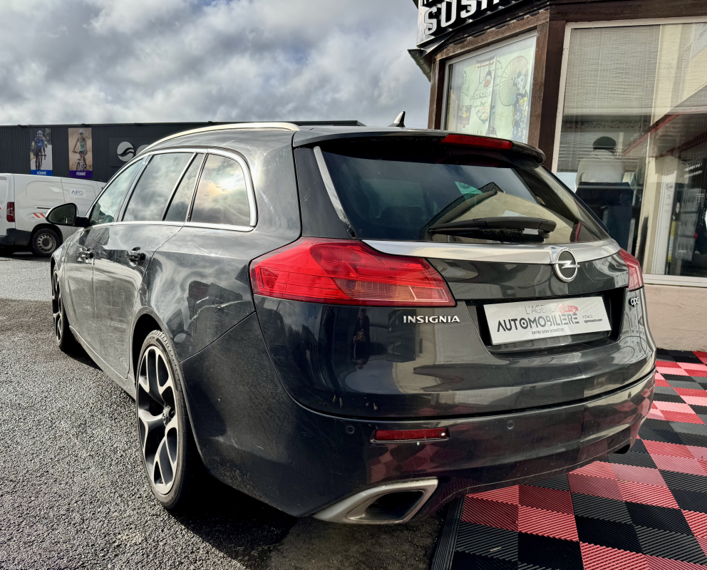 Opel Insignia — 3