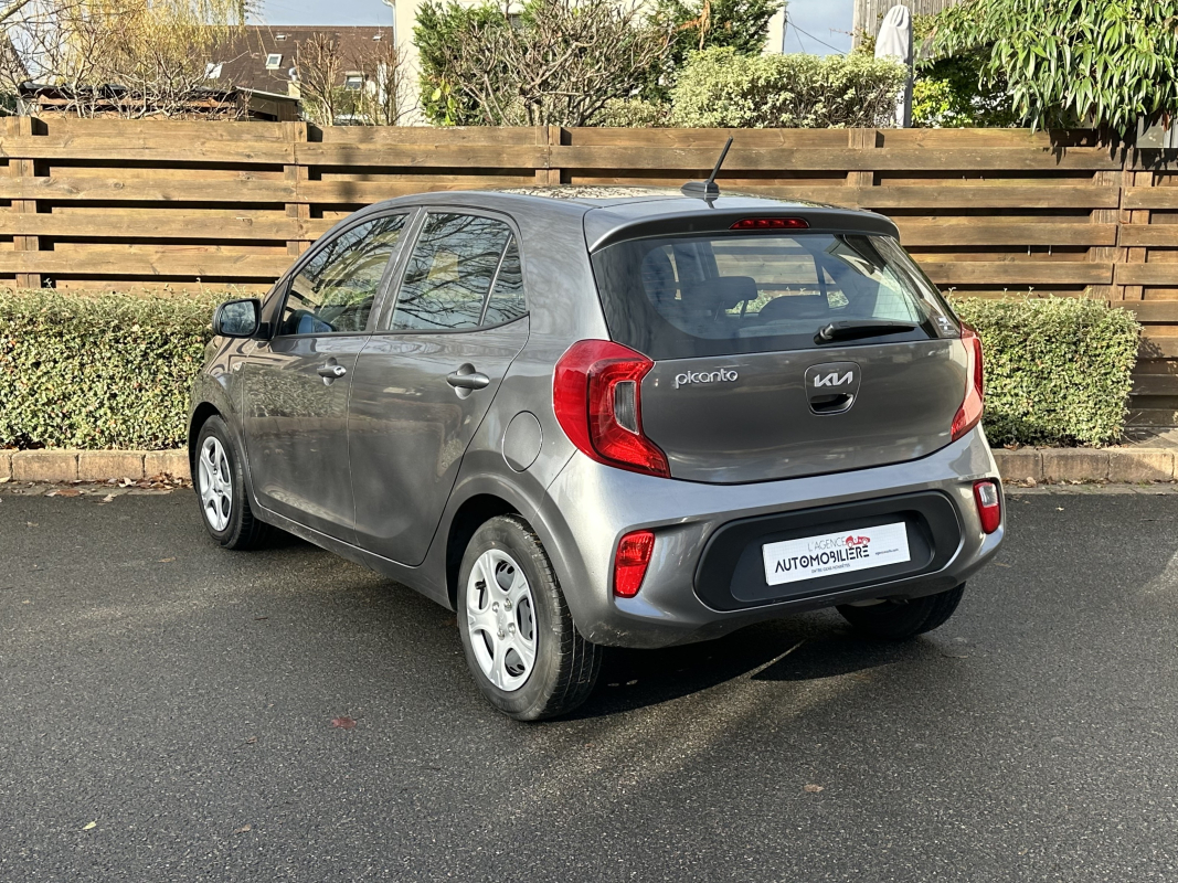 Kia Picanto — 3
