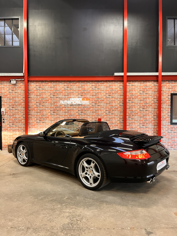 Porsche 911 Cabriolet — 4