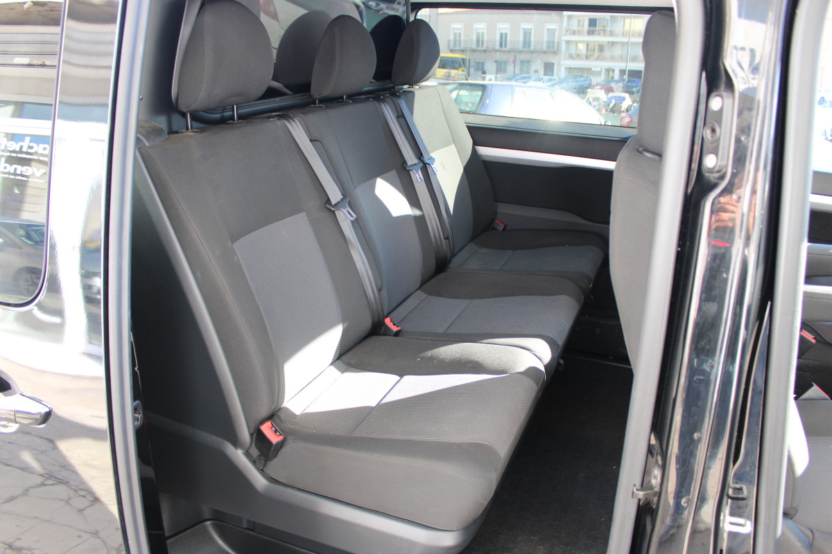 Opel Vivaro — 14
