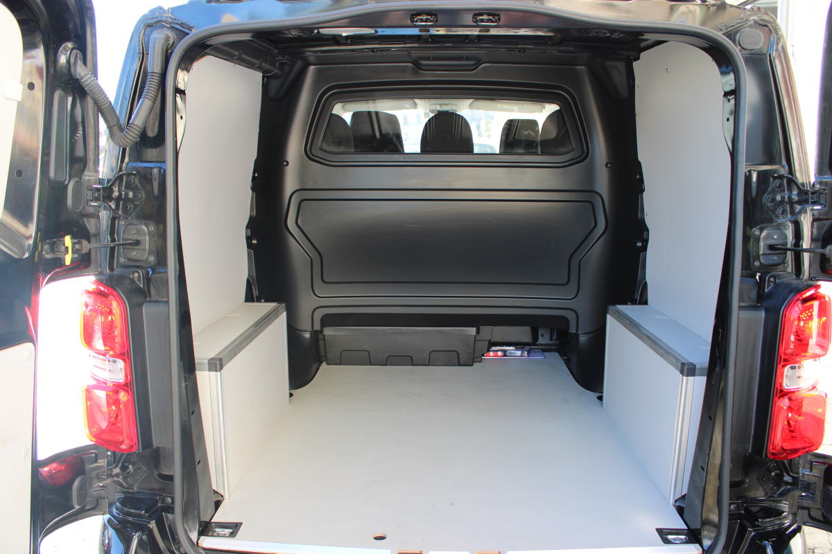Opel Vivaro — 28