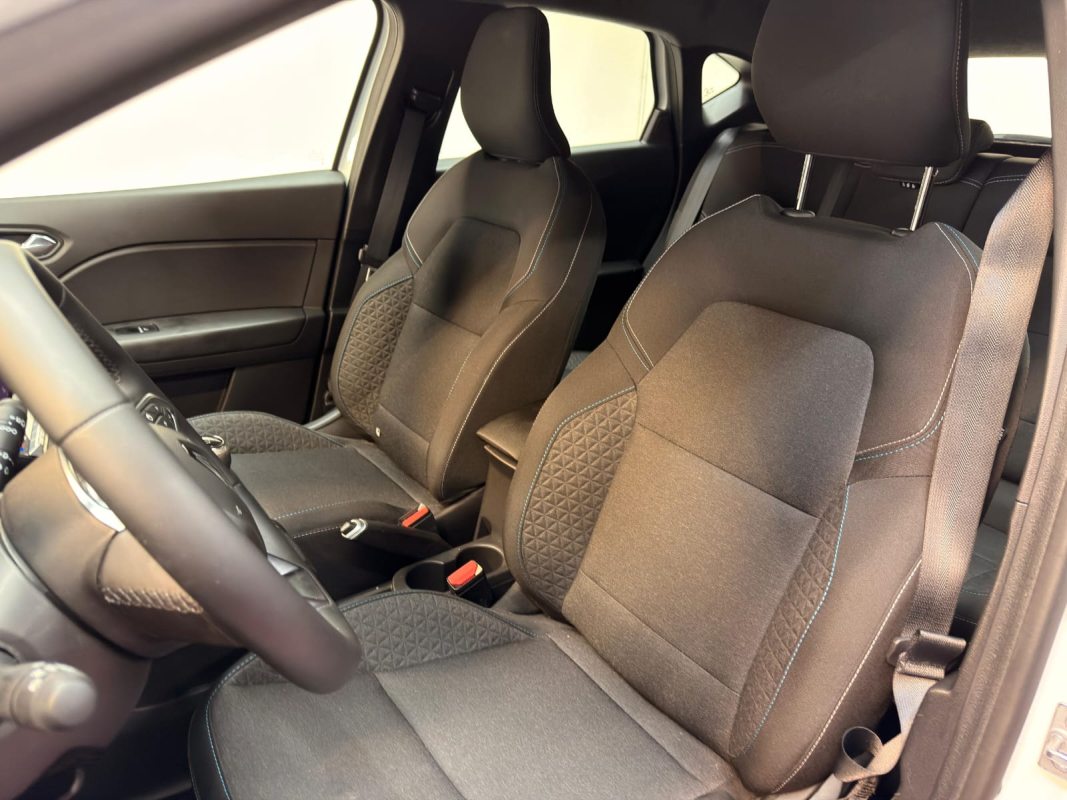 Renault Captur — 12