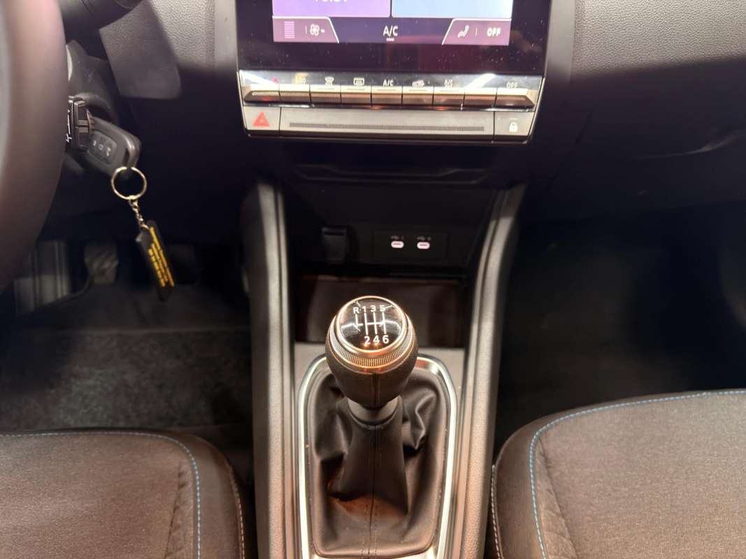 Renault Captur — 16