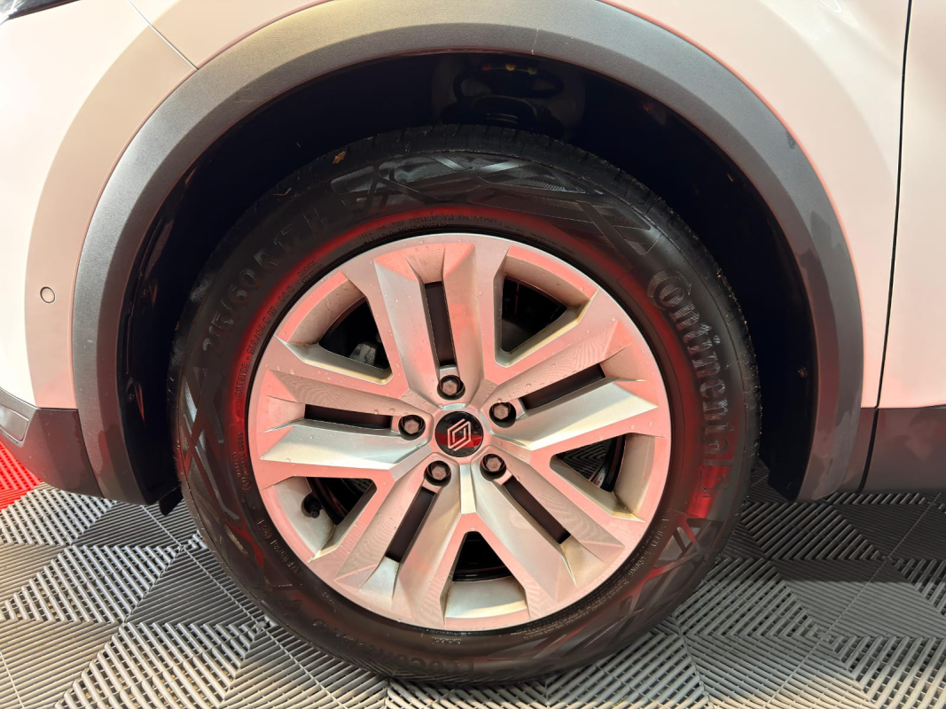 Renault Captur — 19
