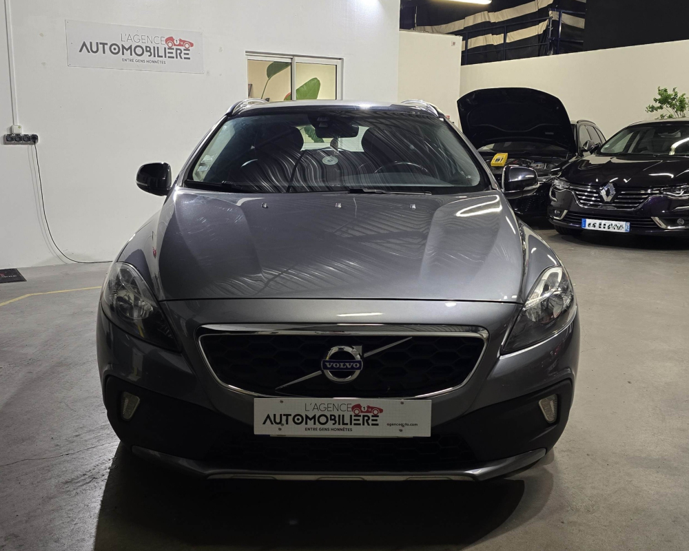 Volvo V40 — 8