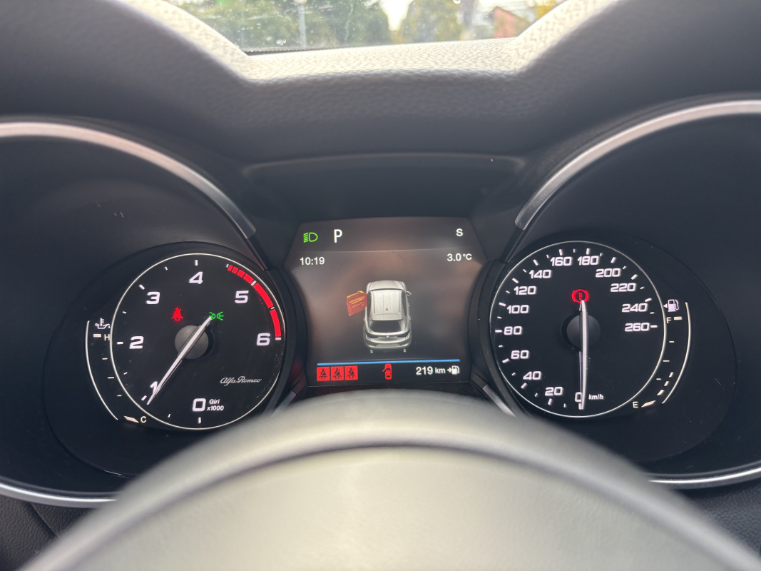 Alfa Romeo STELVIO — 15