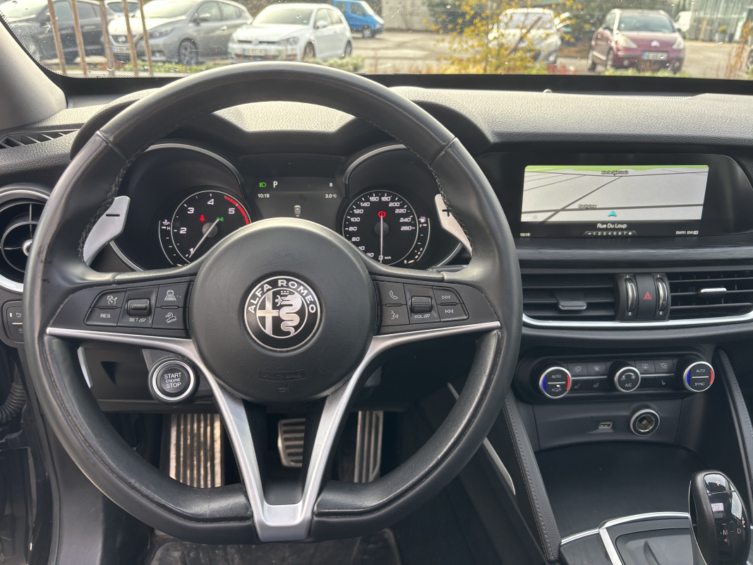 Alfa Romeo STELVIO — 14