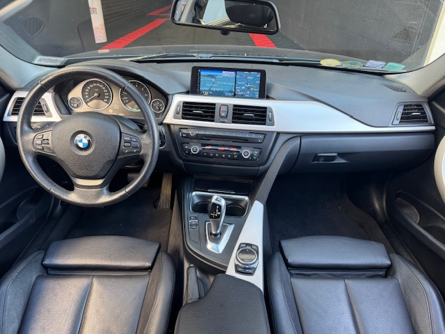 Bmw Série 3 — 3