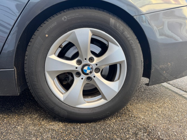 Bmw Série 3 — 20