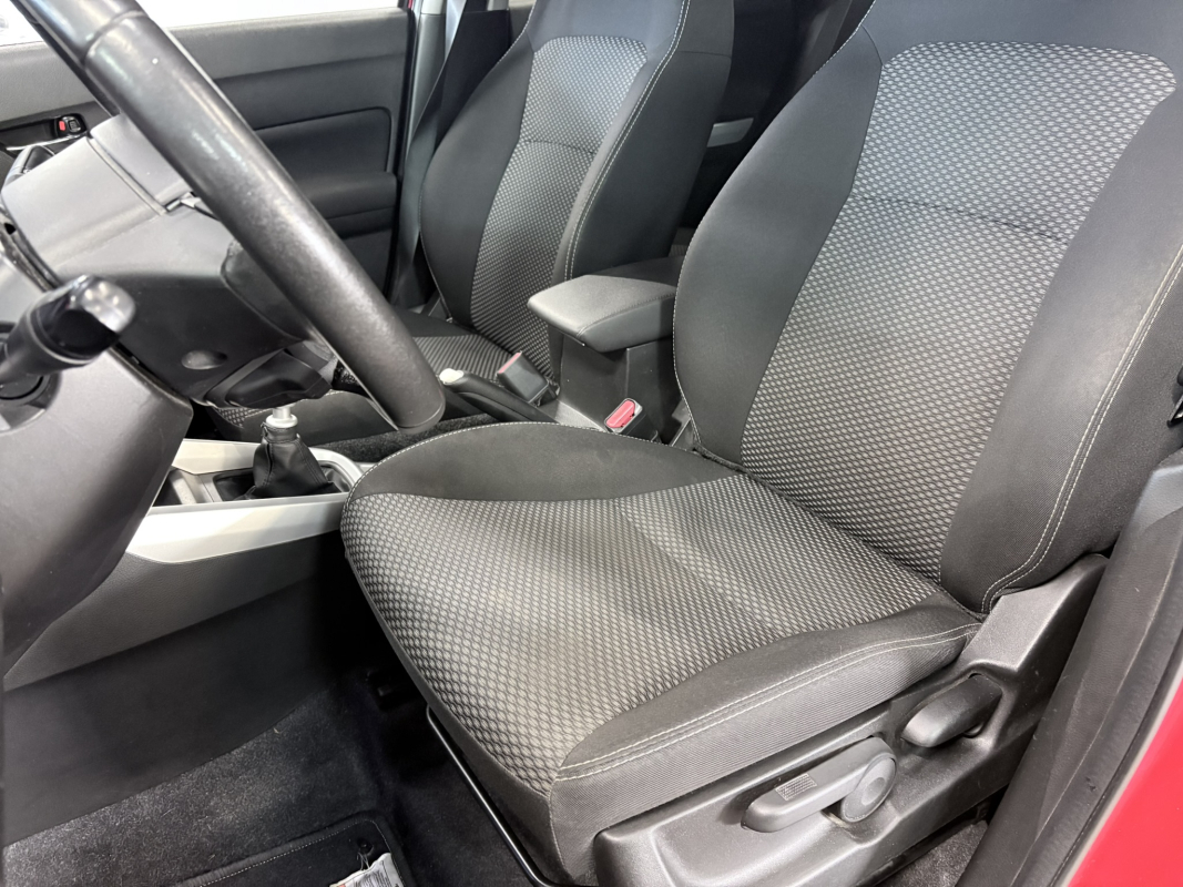 Suzuki Vitara — 9