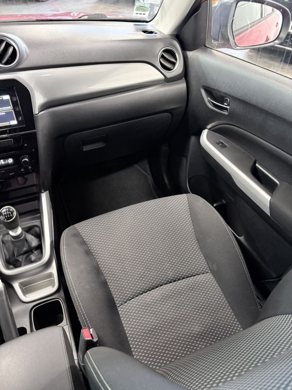Suzuki Vitara — 16