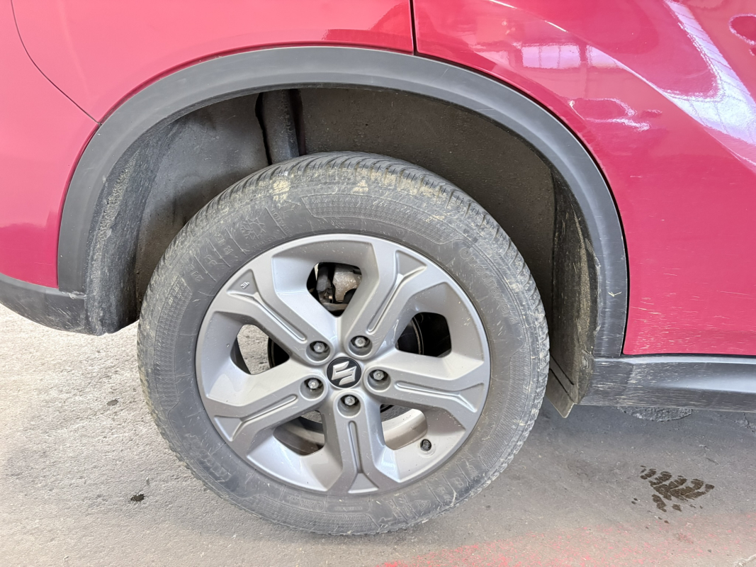 Suzuki Vitara — 23