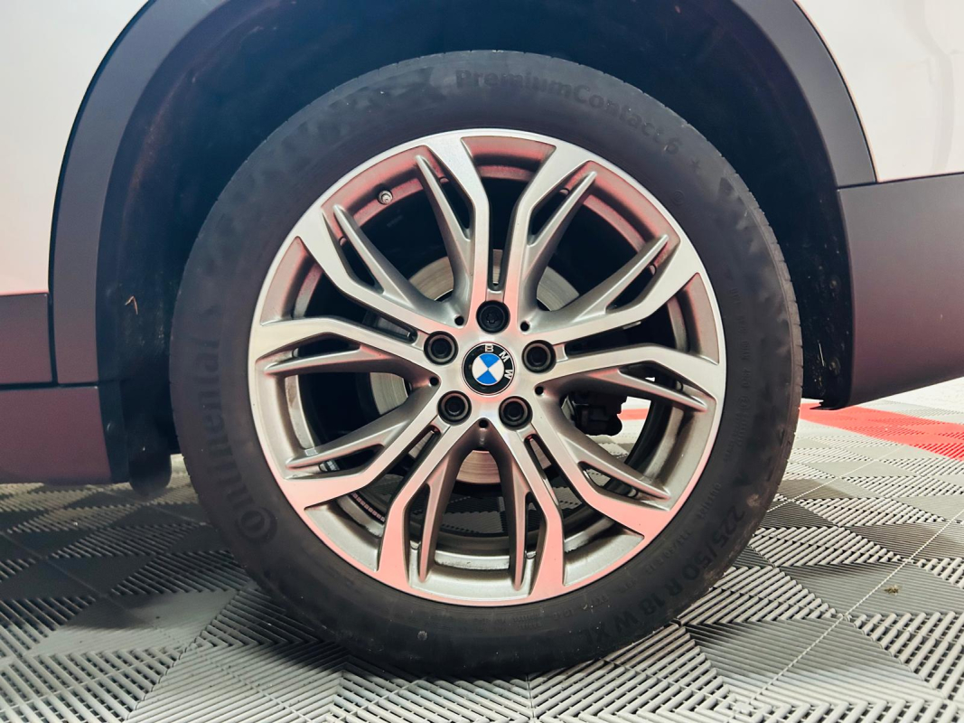Bmw X1 — 24