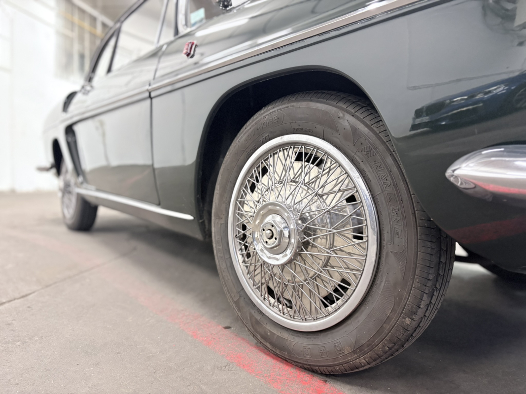 Renault Caravelle — 8