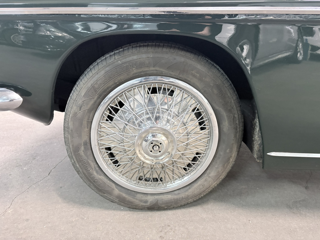 Renault Caravelle — 25