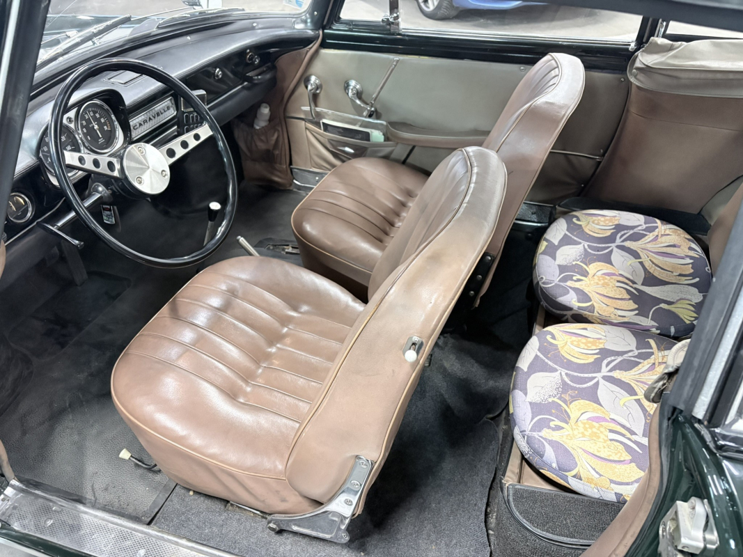 Renault Caravelle — 15