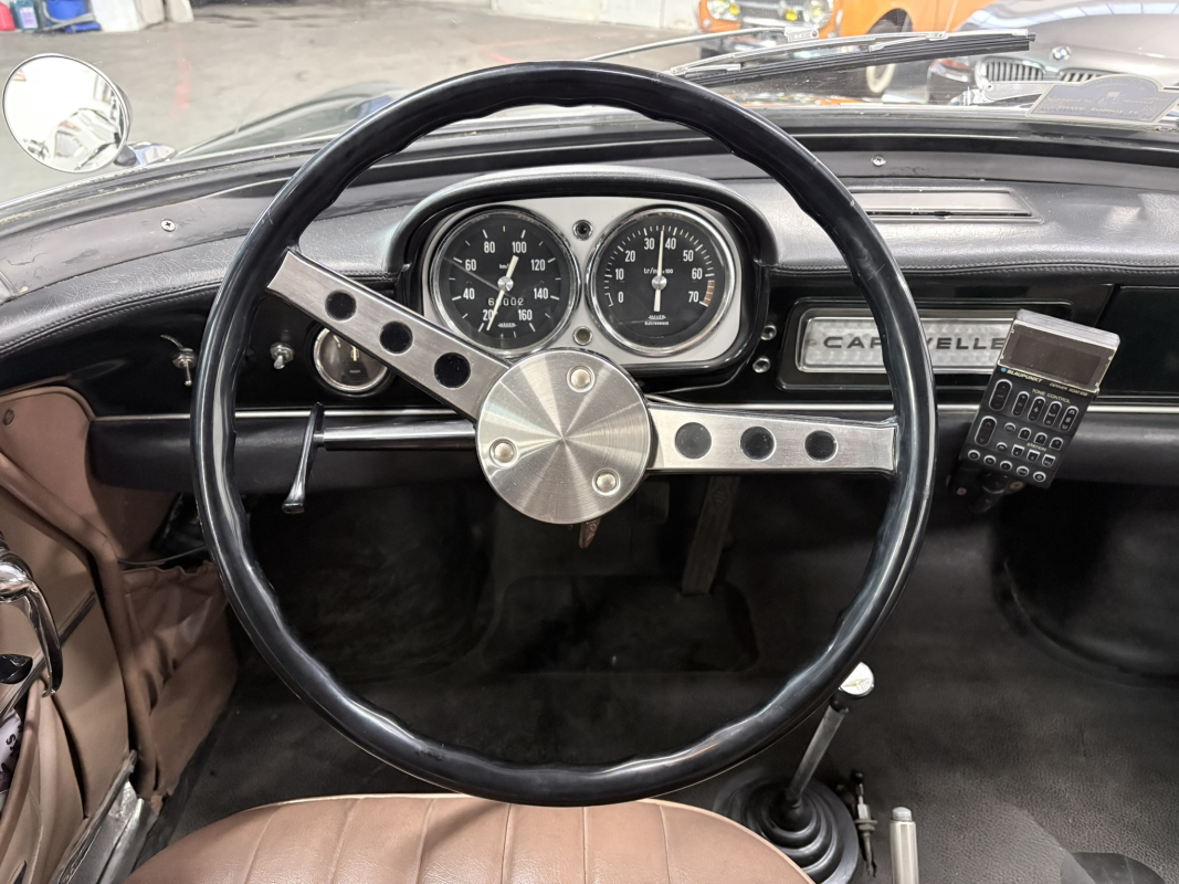 Renault Caravelle — 10