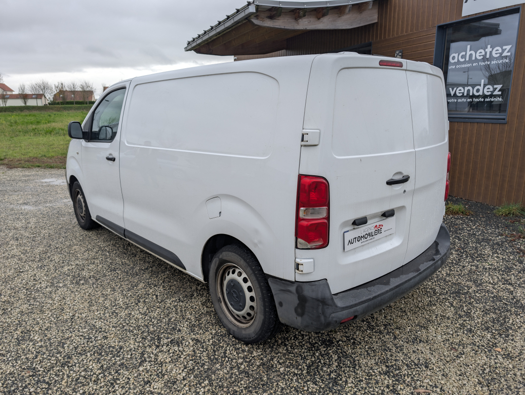 Opel Vivaro — 3
