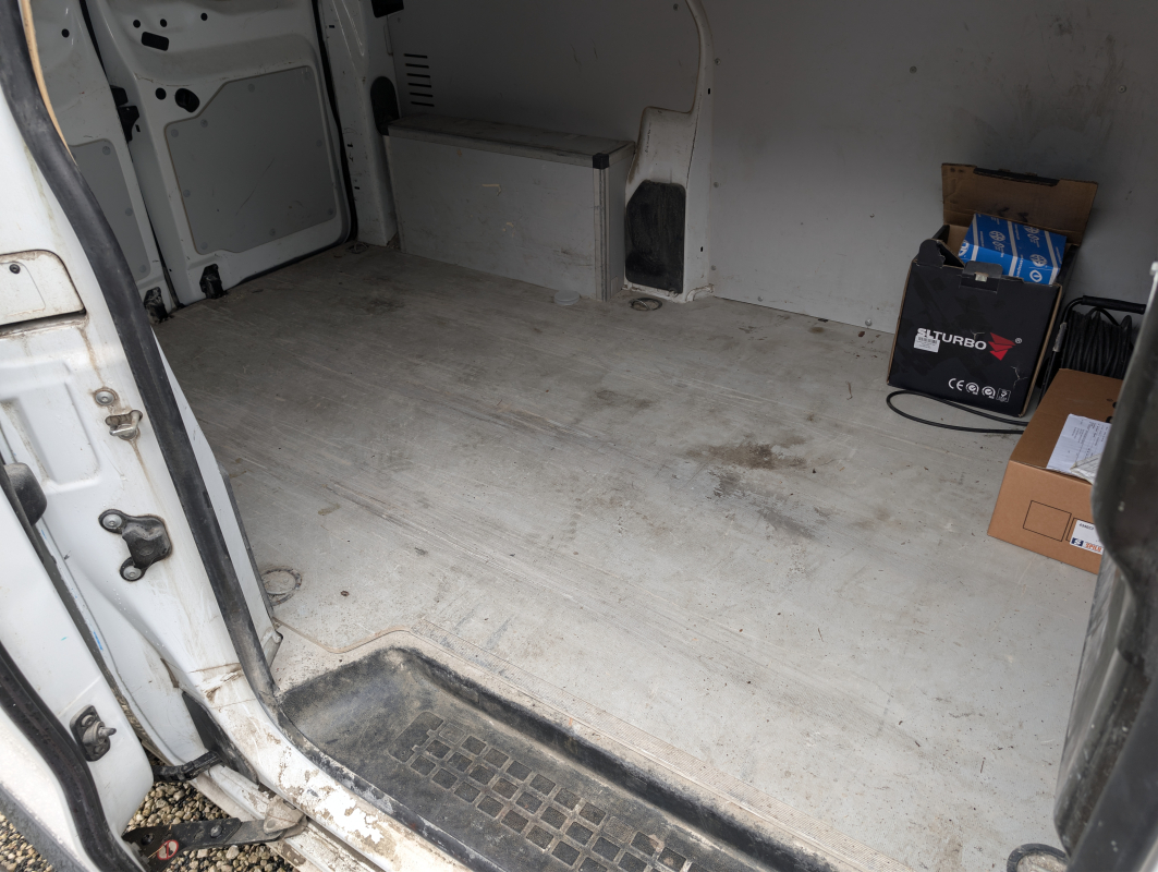 Opel Vivaro — 13