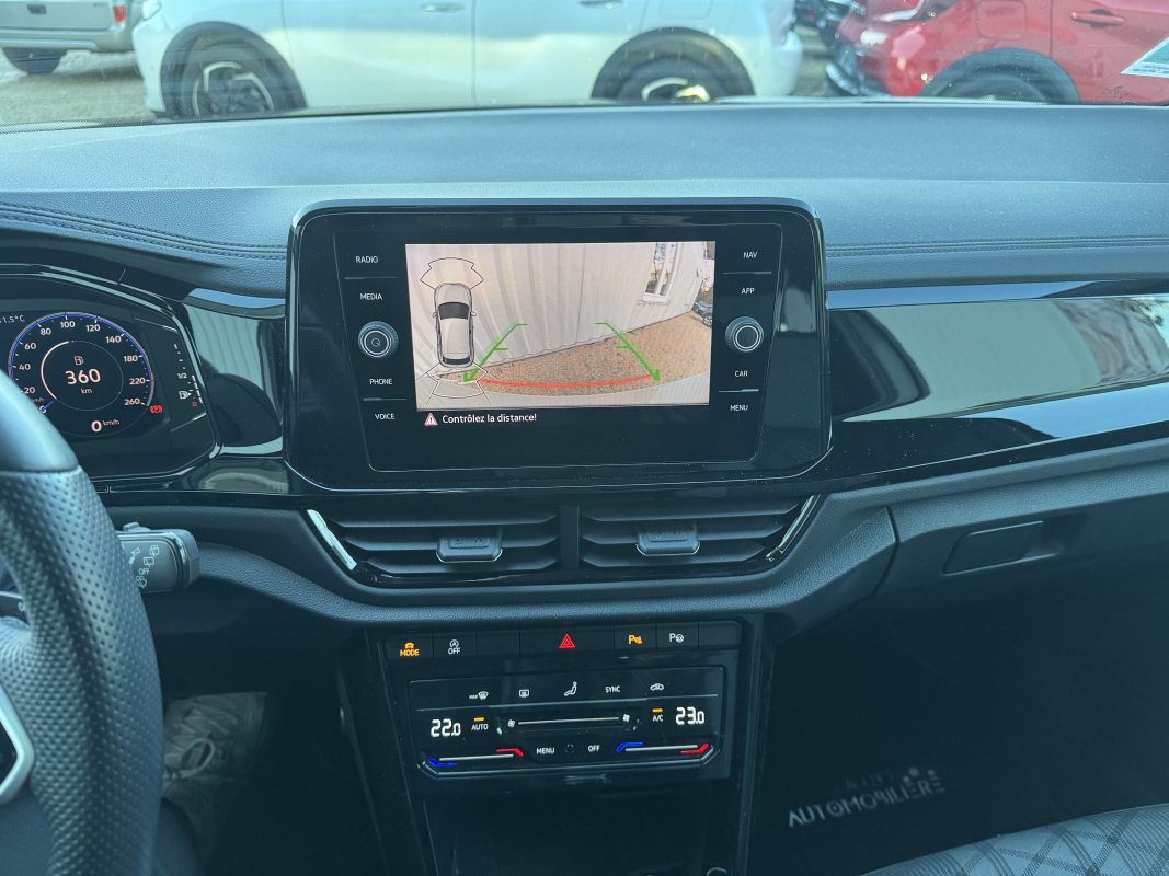 Volkswagen T-roc — 14