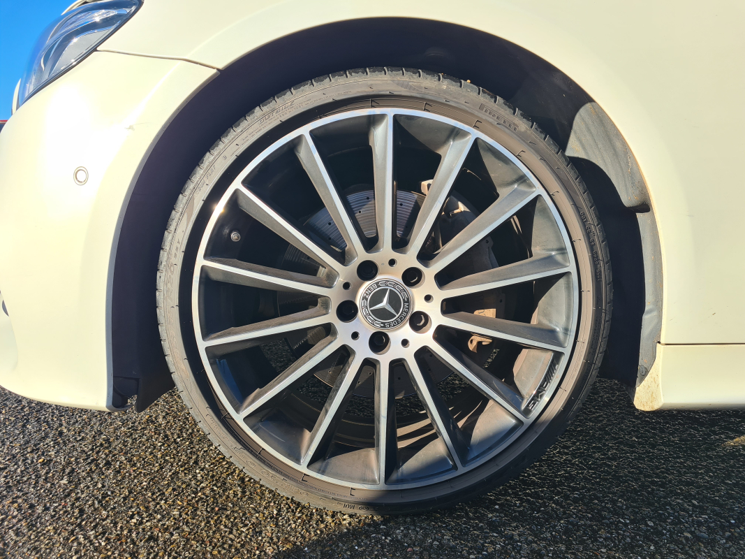 Mercedes Classe E — 36