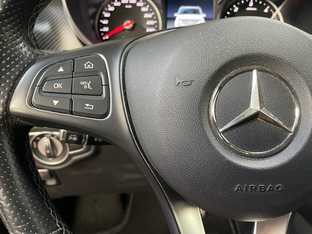 Mercedes Classe V — 23