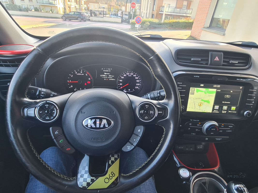 Kia Soul — 12