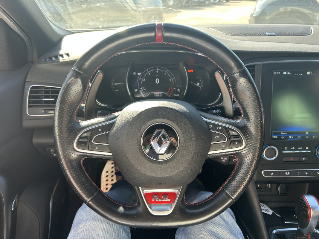 Renault Megane — 15