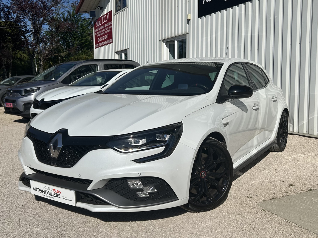 Renault Megane — 3
