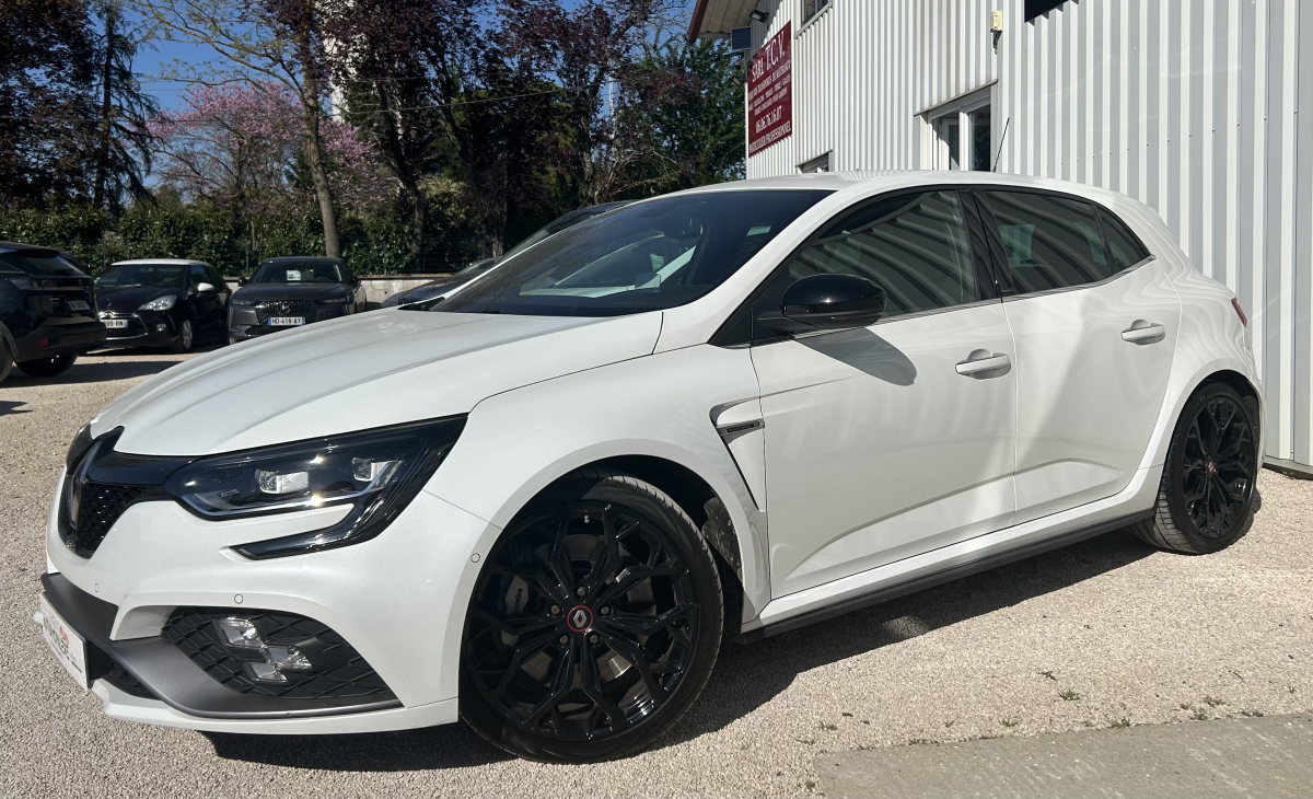 Renault Megane — 4