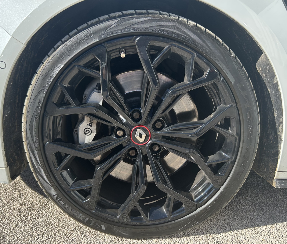 Renault Megane — 25