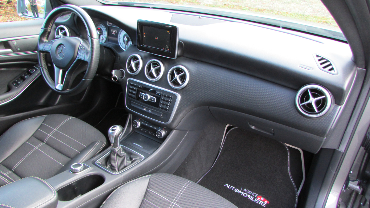 Mercedes Classe A — 11