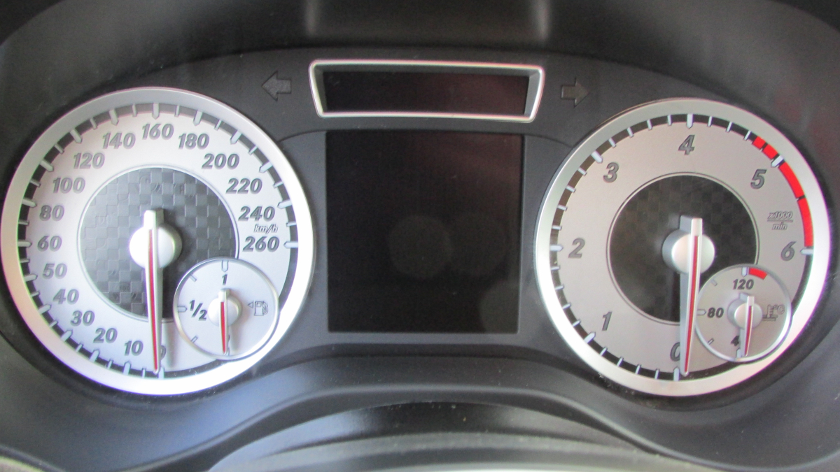 Mercedes Classe A — 16