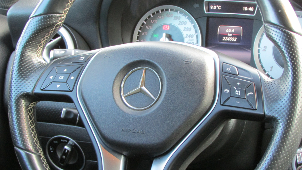 Mercedes Classe A — 14