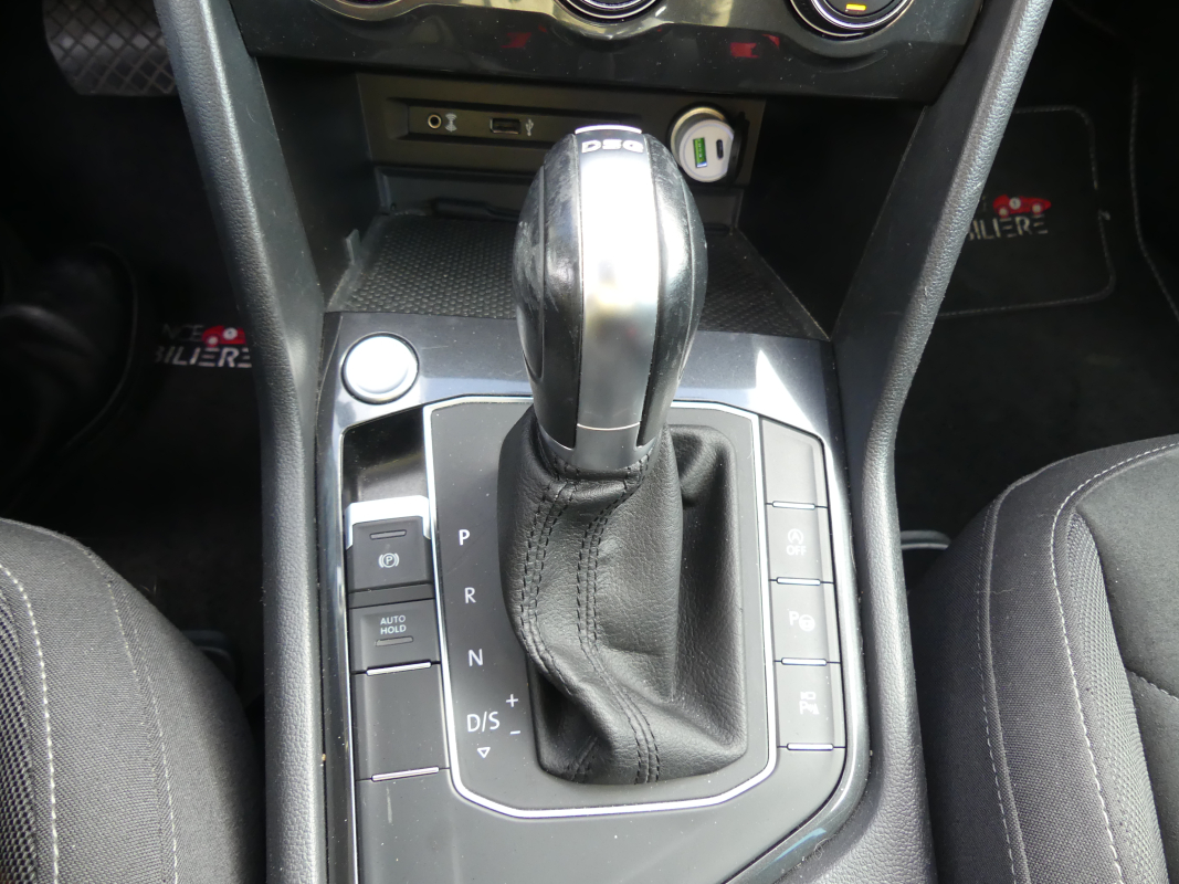 Volkswagen Tiguan — 17