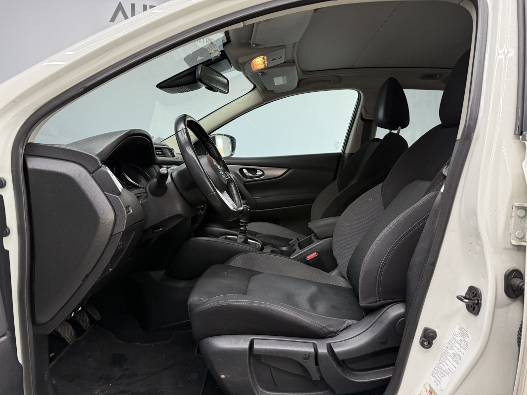 Nissan Qashqai — 11