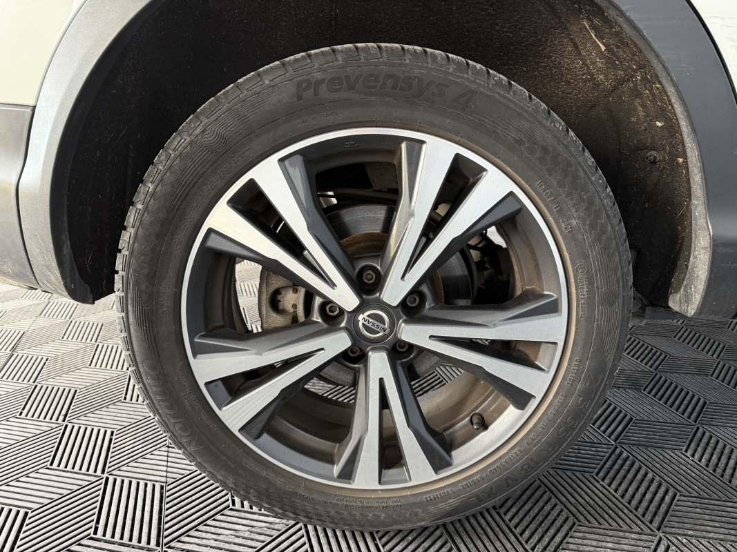 Nissan Qashqai — 17
