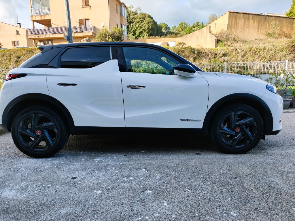 DS DS 3 Crossback — 4
