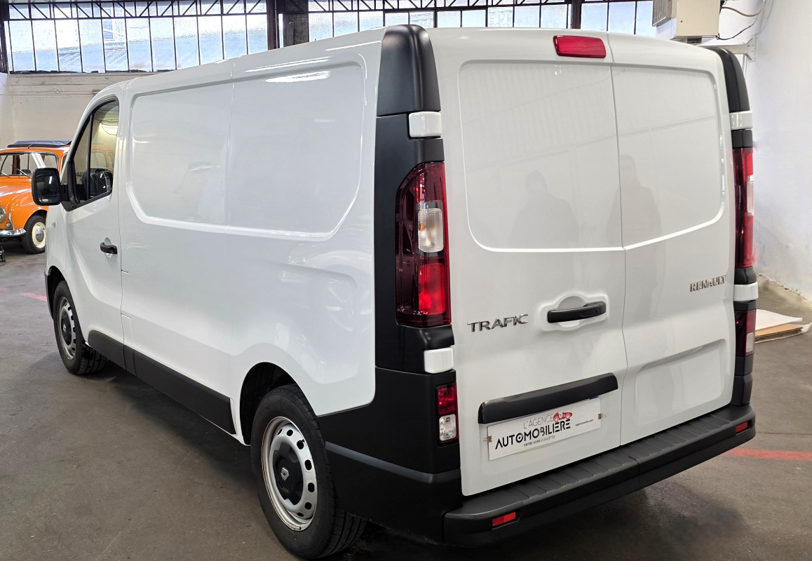 Renault Trafic — 4