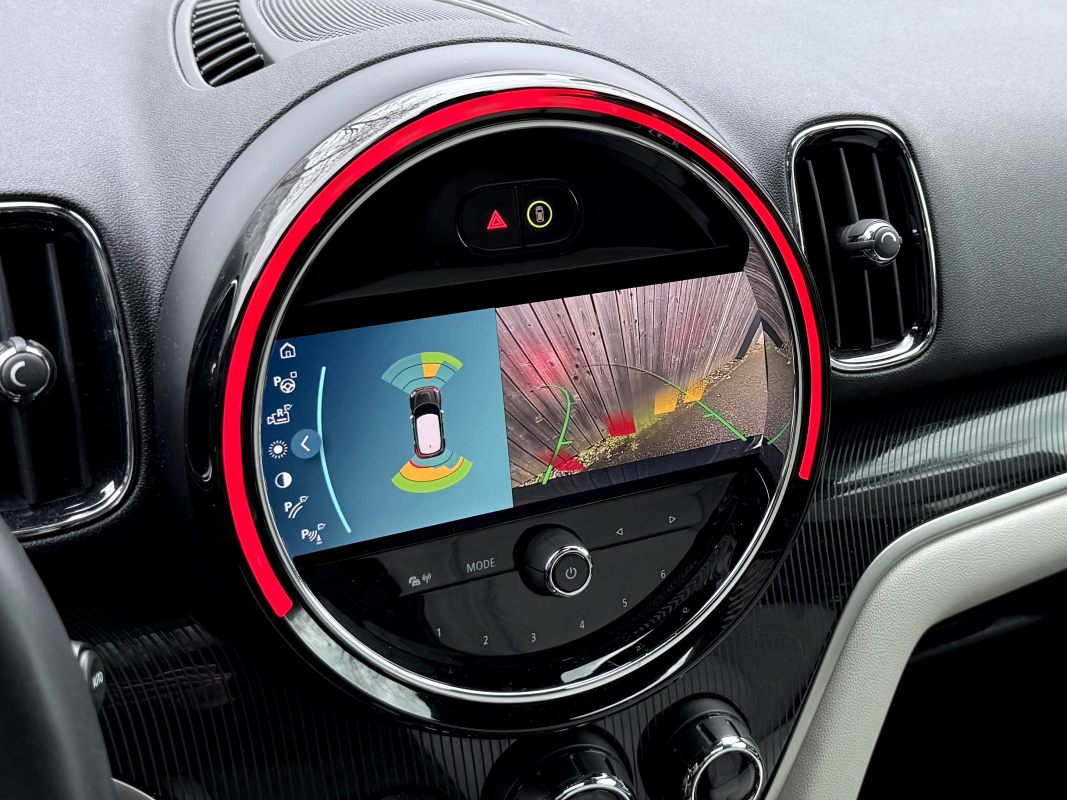Mini Countryman — 9