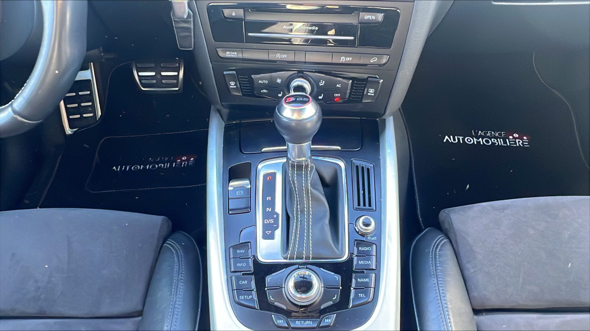 Audi SQ5 — 32