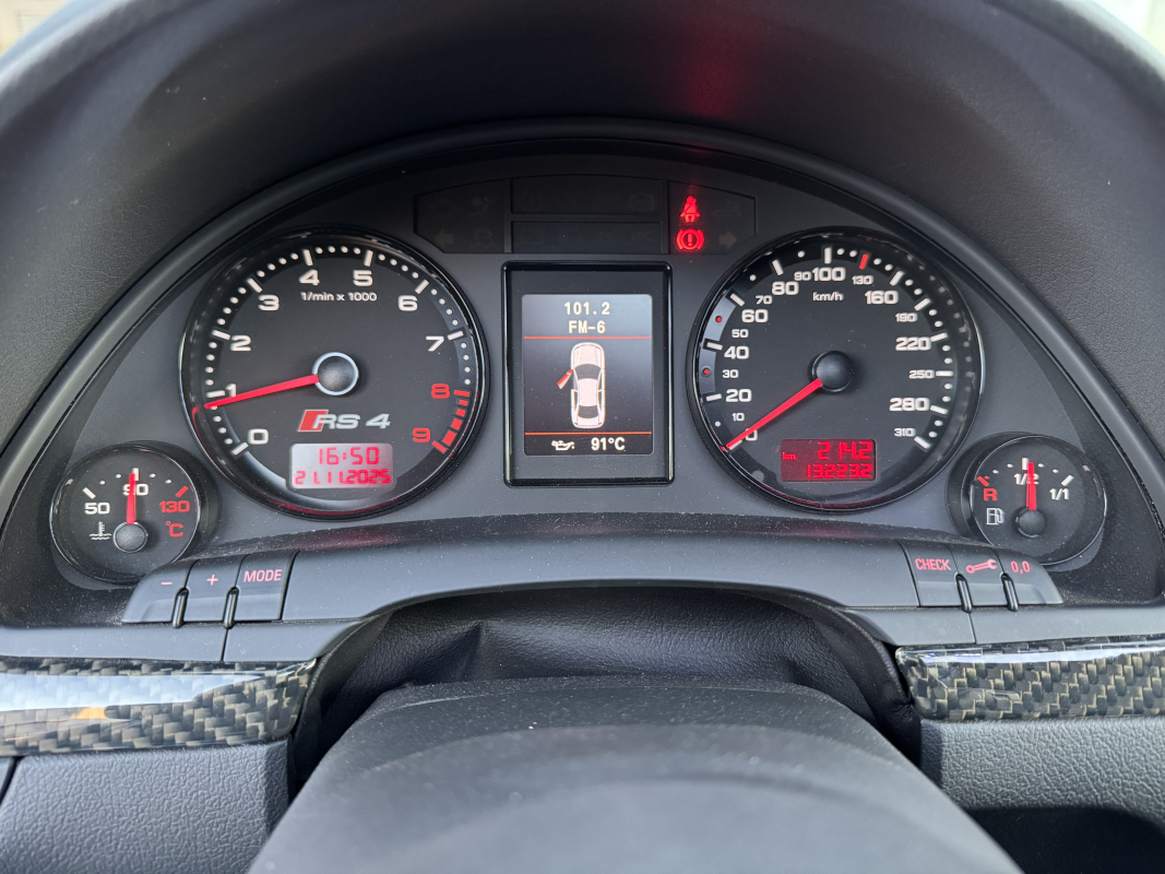 Audi RS4 — 11