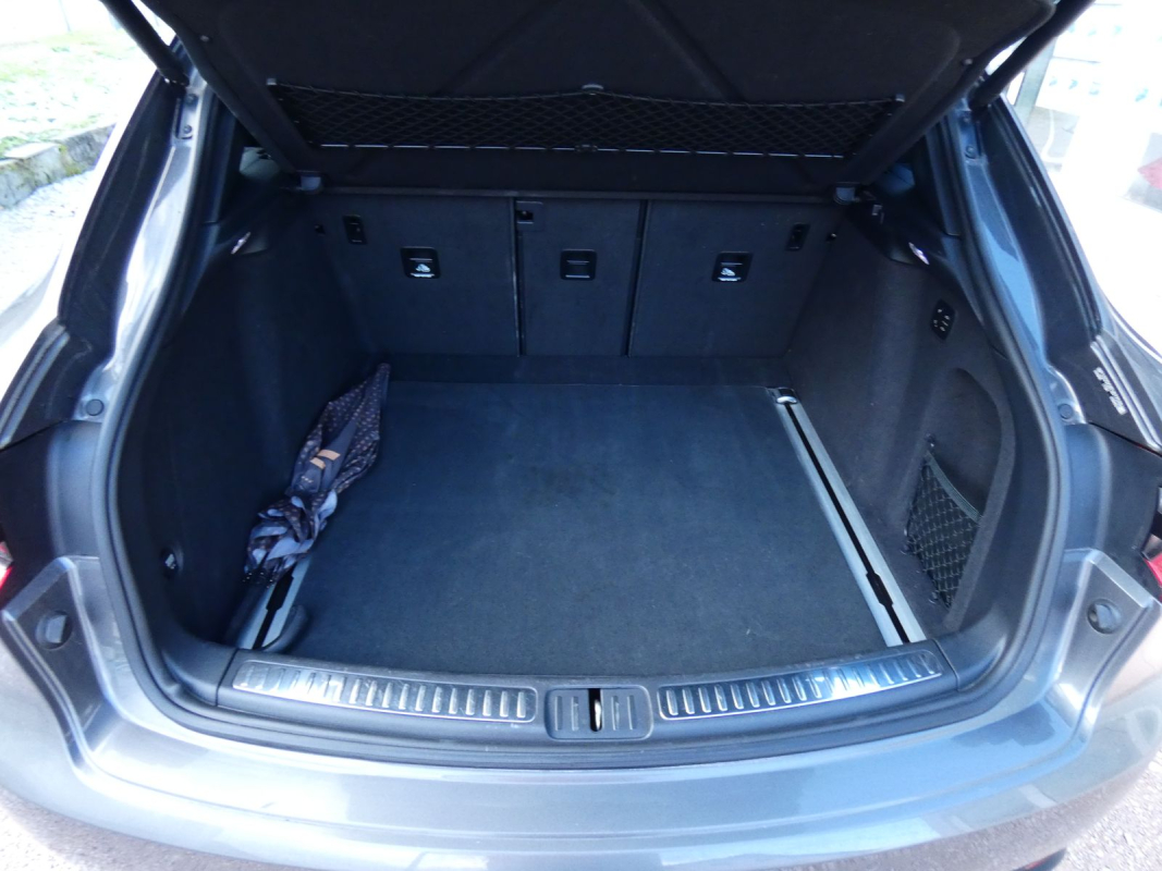 Porsche Macan — 7