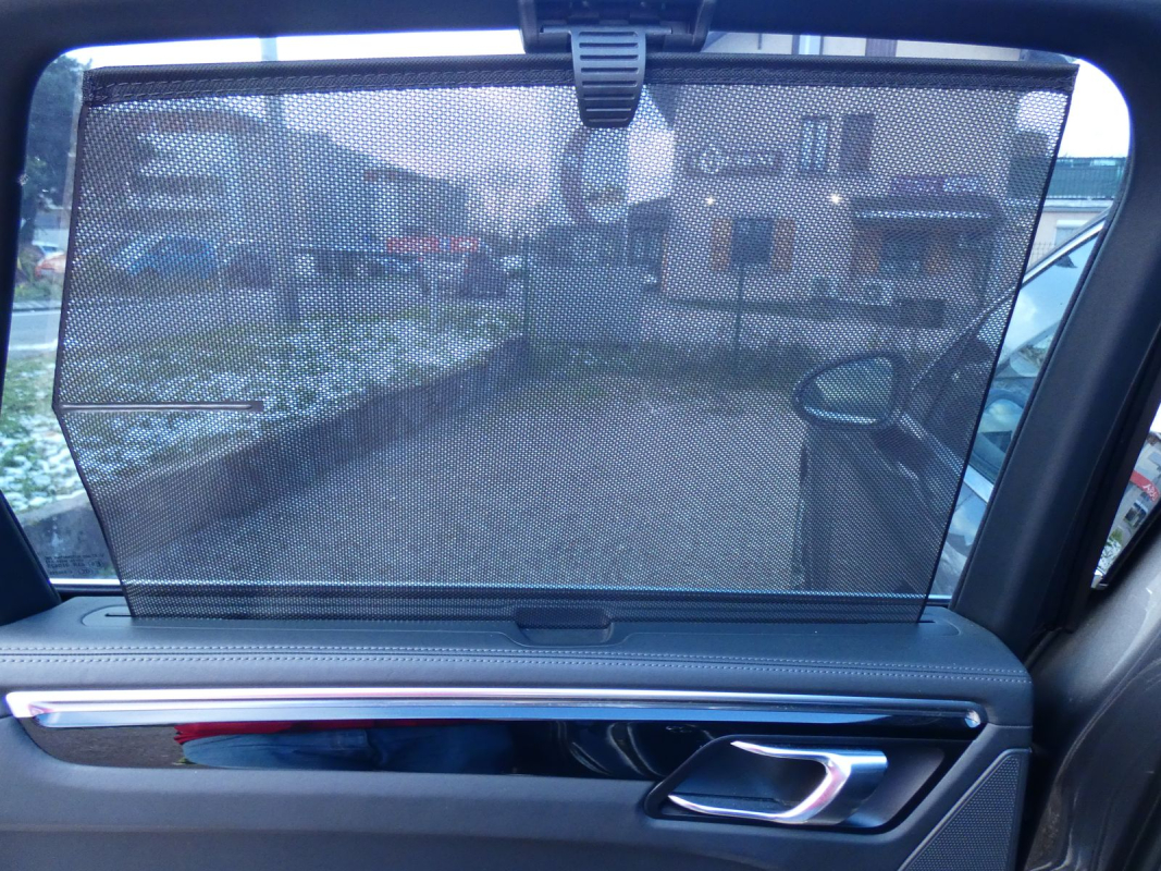 Porsche Macan — 23